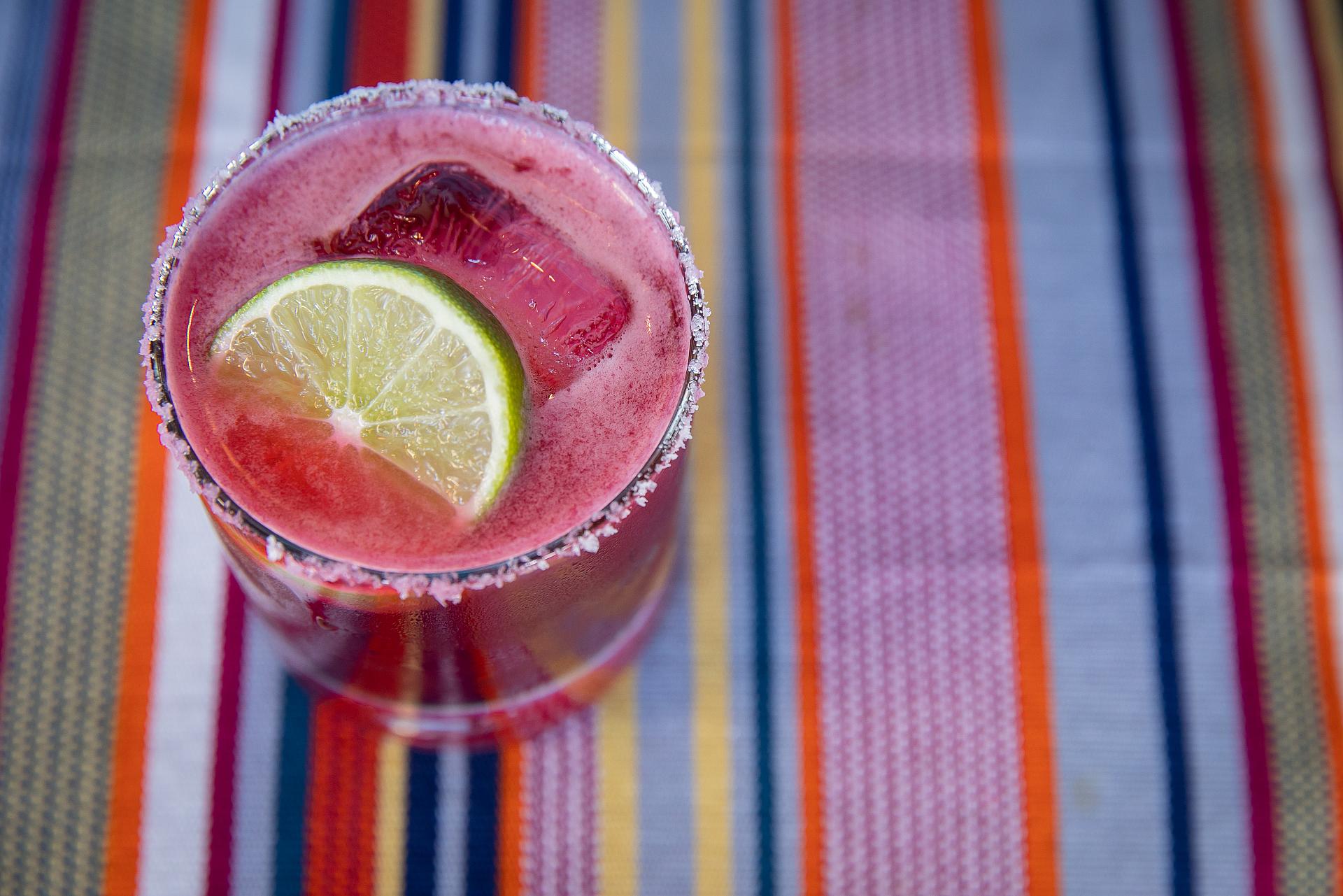 Hot Lips Cocktail